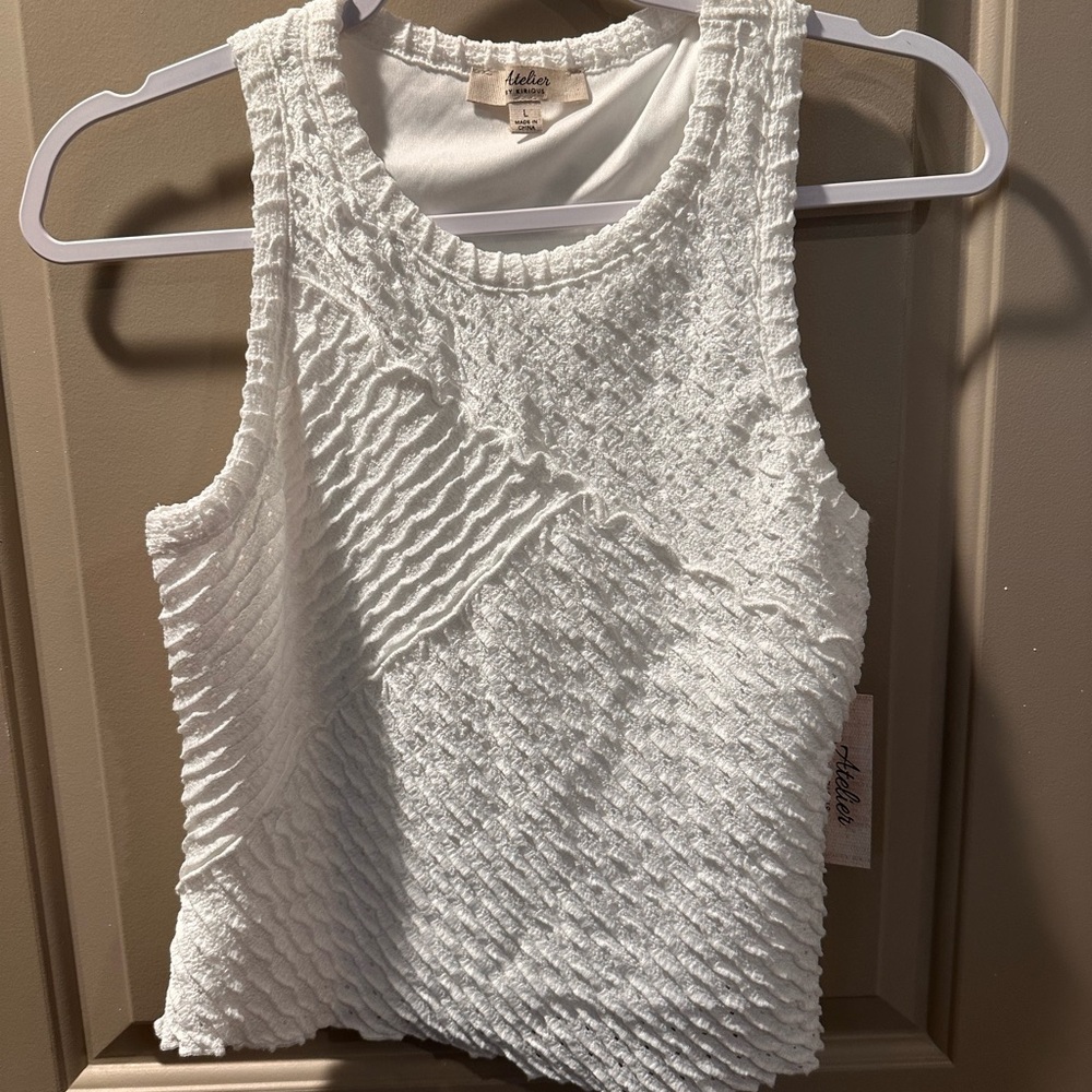 Atelier White Textured Women's Tank Top